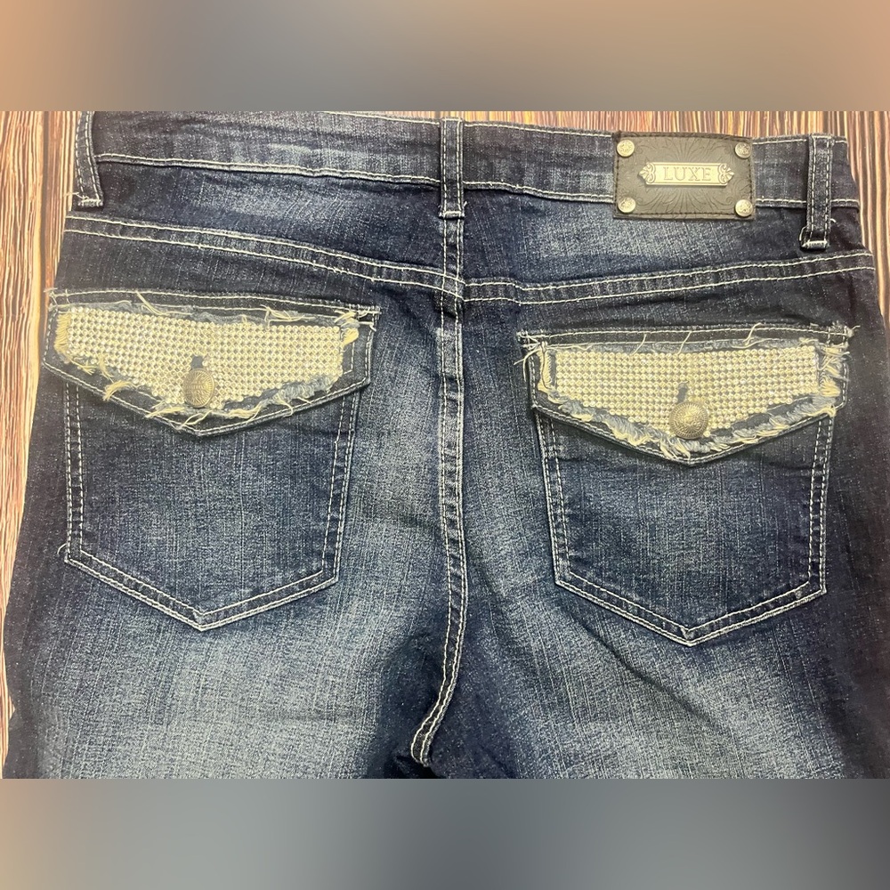 Tru‎ Luxe Womens Denim Jeans Size 6 Rhinestone Bling Flap Pockets Whisker Wash - Picture 3 of 6